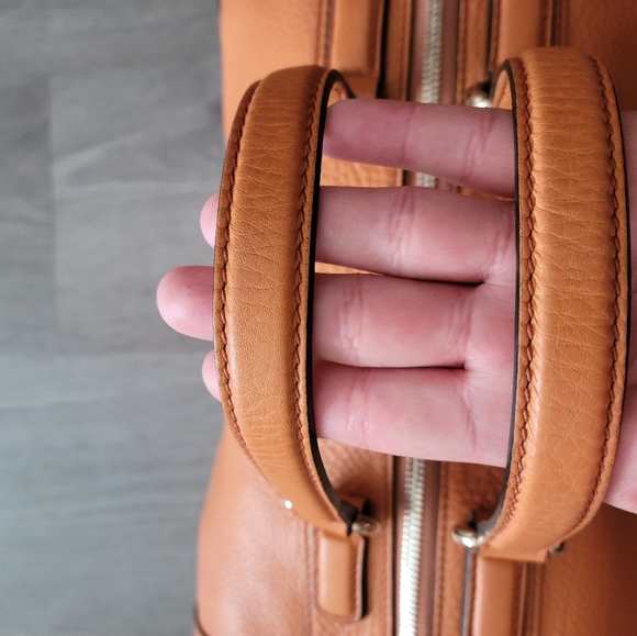 Gucci Soho Logo Boston Bag - Picture 11 of 14